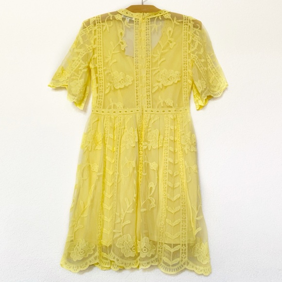 SOCIALITE // NORDSTROM Yellow Lace Dress S - Picture 2 of 6